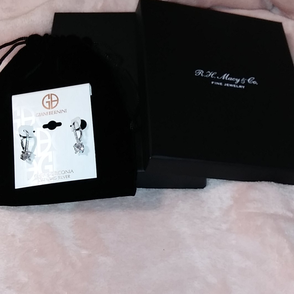 ⏬NWT GIANI BERNINI CZ DANGLING STER SILV EARRINGS - Picture 6 of 9